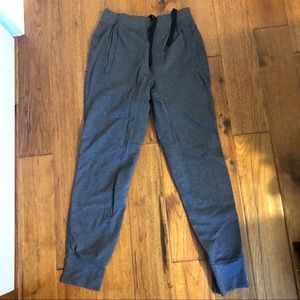 Men’s Grey Lululemon Joggers